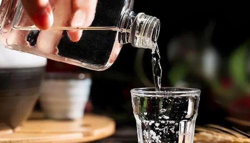 超市10元一瓶的粮食酒，真的能喝吗？